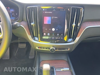 2024 Volvo V60 Cross Country B5 Plus – miniatura 11