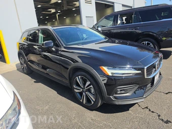 2024 Volvo V60 Cross Country B5 Plus – miniatura 3