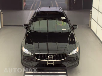 2024 Volvo V60 Cross Country B5 Ultimate – miniatura 2