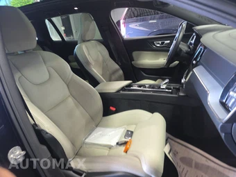 2024 Volvo V60 Cross Country B5 Ultimate – miniatura 8