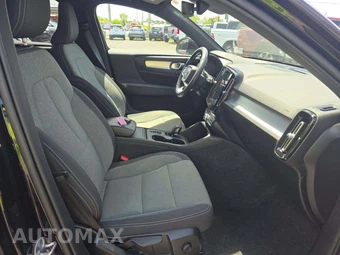 2024 Volvo XC40 B5 Core Bright Theme – miniatura 15