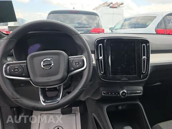 2024 Volvo XC40 B5 Core Bright Theme – miniatura 11