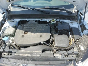 2024 Volvo XC40 B5 Core Bright Theme – miniatura 22