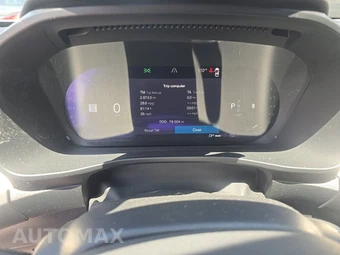 2024 Volvo XC40 B5 Core Bright Theme - miniatura 12