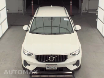 2024 Volvo XC40 B5 Core Bright Theme - miniatura 2
