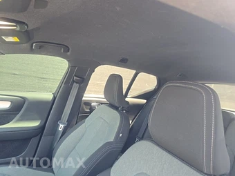 2024 Volvo XC40 B5 Core Bright Theme - miniatura 20