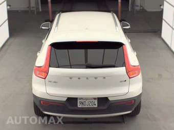 2024 Volvo XC40 B5 Core Bright Theme - miniatura 5