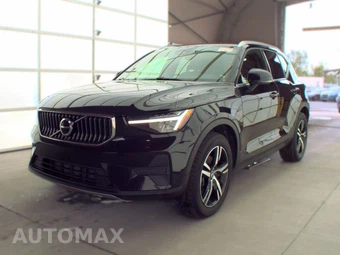2024 Volvo XC40 B5 Core Bright Theme