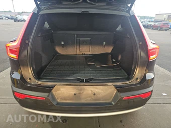 2024 Volvo XC40 B5 Core Bright Theme - miniatura 16
