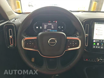 2024 Volvo XC40 B5 Core Dark Theme - miniatura 10