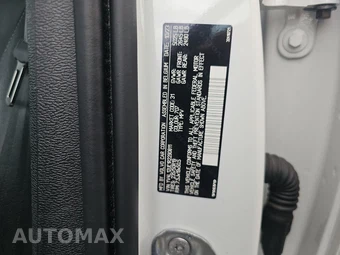 2024 Volvo XC40 B5 Plus Bright Theme - miniatura 14
