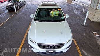 2024 Volvo XC40 B5 Plus Bright Theme - miniatura 2