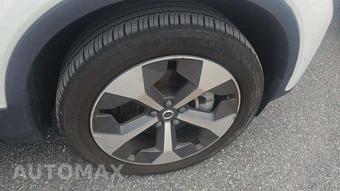 2024 Volvo XC40 B5 Plus Bright Theme - miniatura 25