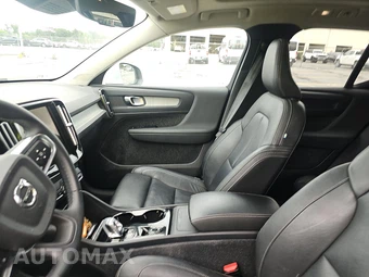 2024 Volvo XC40 B5 Plus Bright Theme - miniatura 7