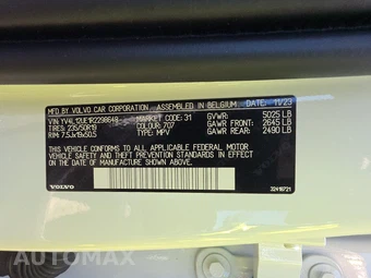 2024 Volvo XC40 B5 Plus Bright Theme – miniatura 14