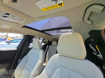 2024 Volvo XC40 B5 Plus Bright Theme – miniatura 20