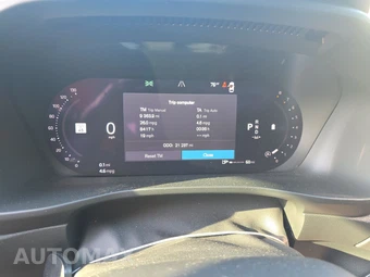 2024 Volvo XC40 B5 Plus Bright Theme – miniatura 12