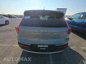 2024 Volvo XC40 B5 Plus Bright Theme – miniatura 16