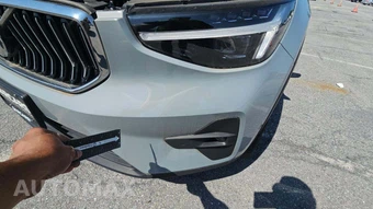 2024 Volvo XC40 B5 Plus Bright Theme – miniatura 21