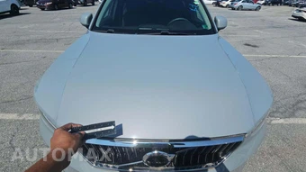 2024 Volvo XC40 B5 Plus Bright Theme – miniatura 26