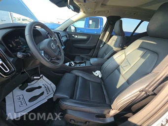 2024 Volvo XC40 B5 Plus Bright Theme – miniatura 7