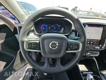 2024 Volvo XC40 B5 Plus Bright Theme – miniatura 10