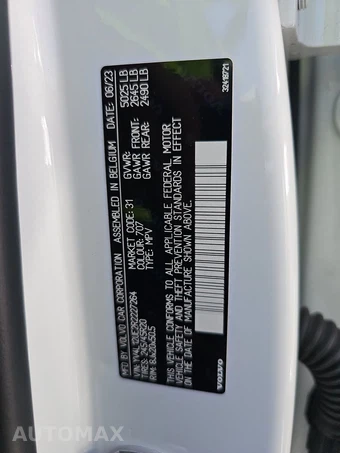 2024 Volvo XC40 B5 Plus Bright Theme – miniatura 14