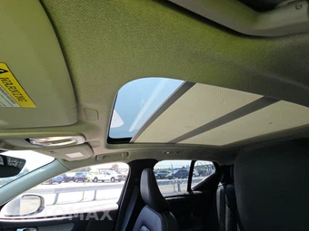 2024 Volvo XC40 B5 Plus Bright Theme – miniatura 19