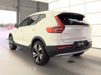 2024 Volvo XC40 B5 Plus Bright Theme – miniatura 6