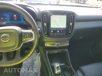 2024 Volvo XC40 B5 Plus Bright Theme - miniatura 11
