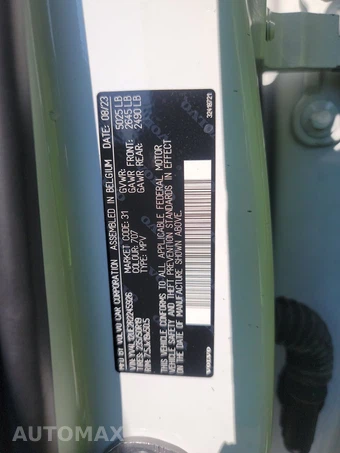 2024 Volvo XC40 B5 Plus Bright Theme - miniatura 14