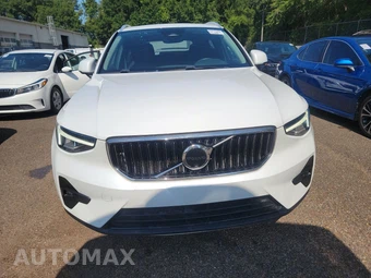 2024 Volvo XC40 B5 Plus Bright Theme - miniatura 2