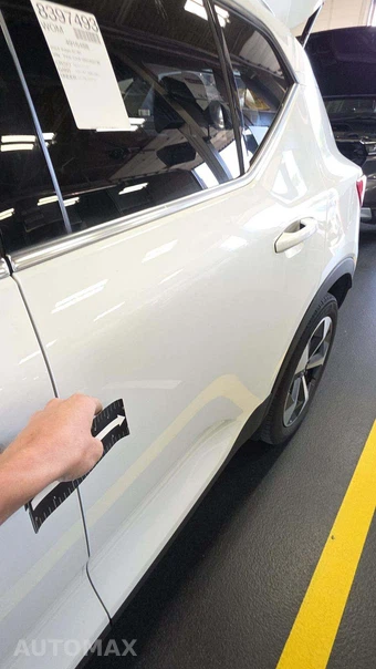 2024 Volvo XC40 B5 Plus Bright Theme – miniatura 33