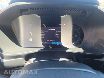 2024 Volvo XC40 B5 Plus Dark Theme – miniatura 12