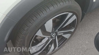 2024 Volvo XC40 B5 Plus Dark Theme – miniatura 42