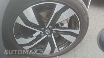 2024 Volvo XC40 B5 Plus Dark Theme – miniatura 43