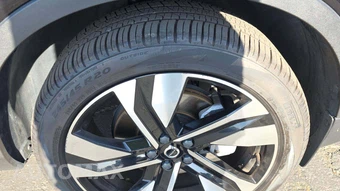 2024 Volvo XC40 B5 Plus Dark Theme – miniatura 25