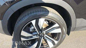 2024 Volvo XC40 B5 Plus Dark Theme – miniatura 43