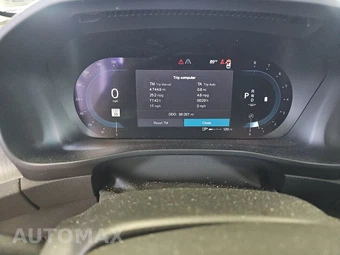 2024 Volvo XC40 B5 Plus Dark Theme – miniatura 12