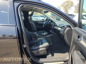 2024 Volvo XC40 B5 Plus Dark Theme – miniatura 8