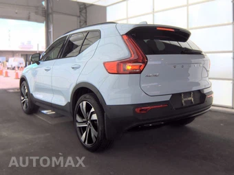 2024 Volvo XC40 B5 Plus Dark Theme – miniatura 6