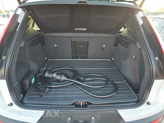 2024 Volvo XC40 Recharge Pure Electric Plus - miniatura 16