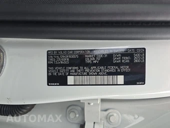 2024 Volvo XC60 B5 Core Dark Theme – miniatura 14