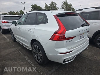 2024 Volvo XC60 B5 Core Dark Theme – miniatura 6