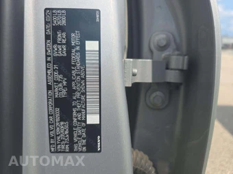 2024 Volvo XC60 B5 Core Dark Theme - miniatura 5