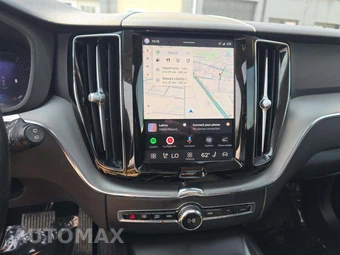 2024 Volvo XC60 B5 Core Dark Theme – miniatura 10