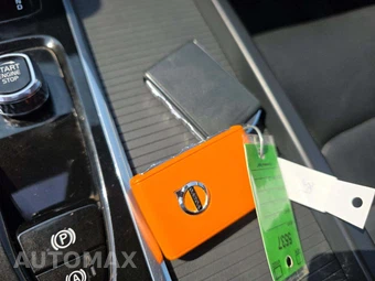 2024 Volvo XC60 B5 Core Dark Theme – miniatura 8