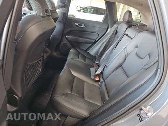 2024 Volvo XC60 B5 Core Dark Theme – miniatura 13