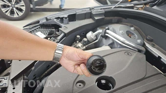 2024 Volvo XC60 B5 Core Dark Theme – miniatura 18