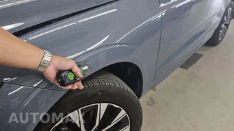 2024 Volvo XC60 B5 Core Dark Theme – miniatura 21